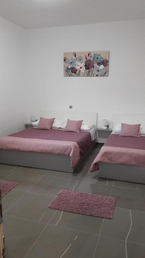 Apartmani Rudi 비르 외부 사진